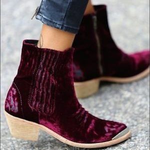 FREE PEOPLE X JEFFREY CAMPBELL BOOTS